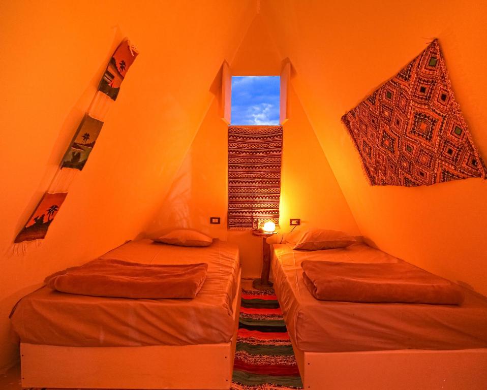 Seliyaa Siwa Inn Hotel